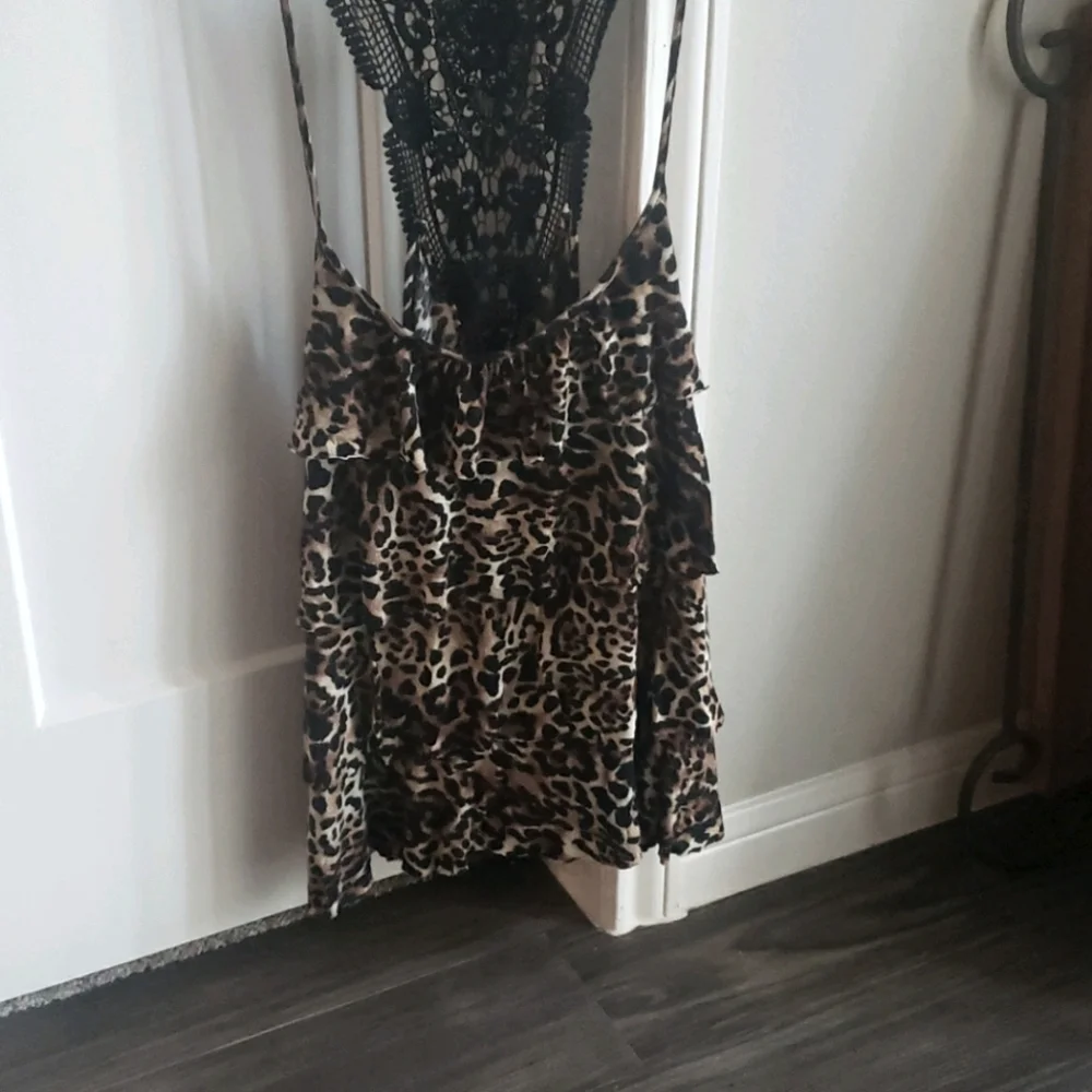 Top - Picture 1 of 3